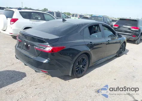 2025 Toyota Camry Se z USA, uszkodzony, nr VIN 4T1DAACK6SU596532